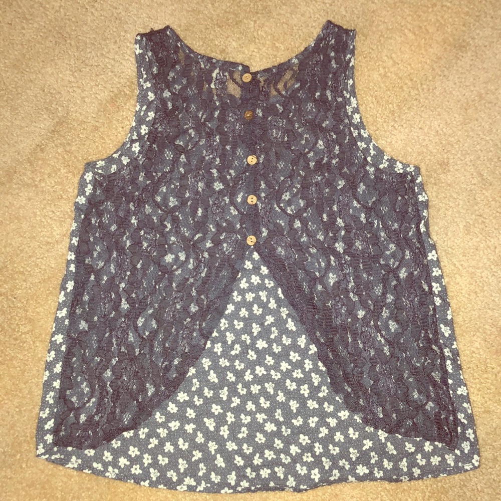 cute top ✨